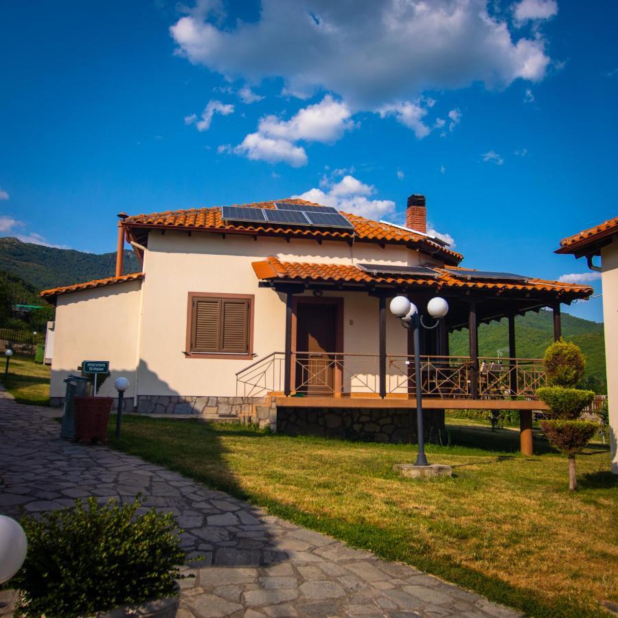 Karyon Apartments Kariófiton Exterior foto